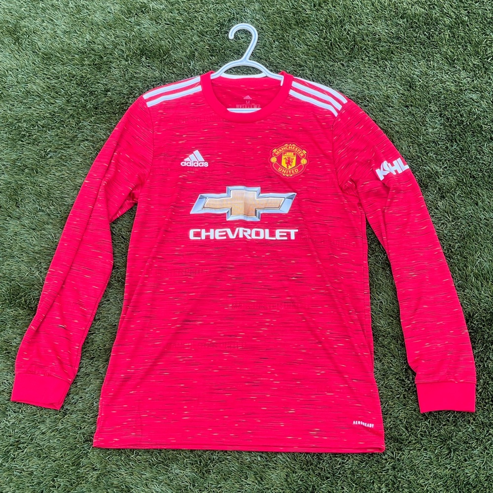 Manchester United men’s 2020-21 home jersey in good condition size medium M